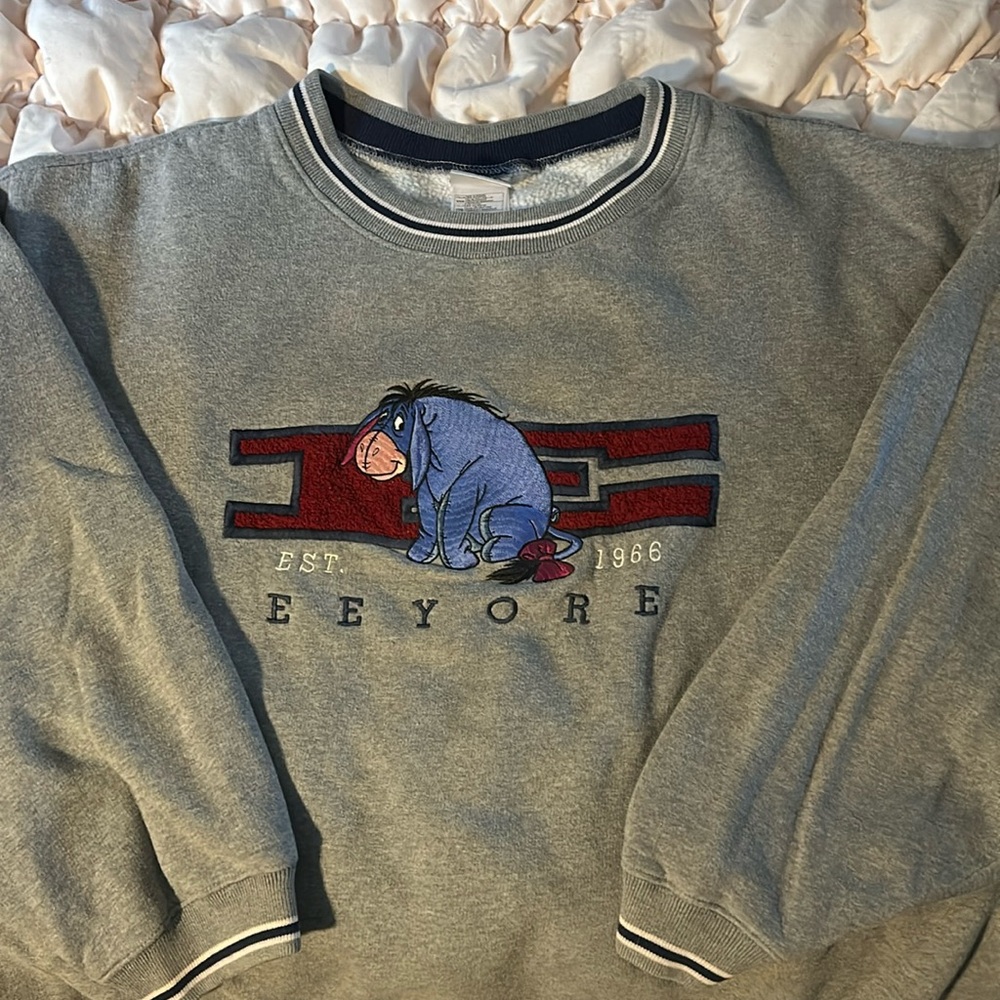 whinnie the pooh - eeyore crewneck 
vintage